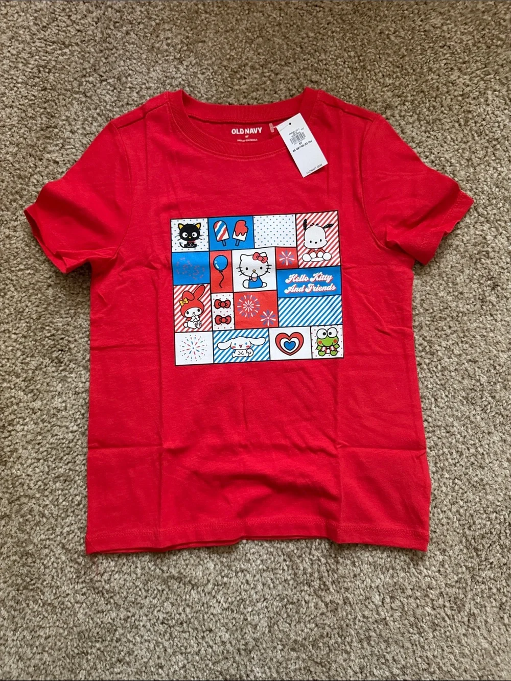 Old Navy Red Short-Sleeve Hello Kitty & Friends Graphic Tee